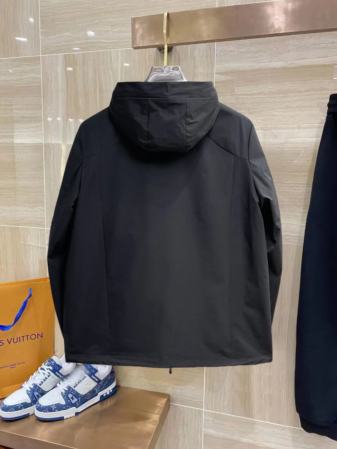 Same Style， ， 2026 New Arrival ，Original Premium Breathable ， ， ， Quality。 ， Sizes：M～3XL